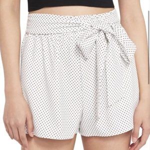 Alice + Olivia LYNN Dot Shorts Small NWT
